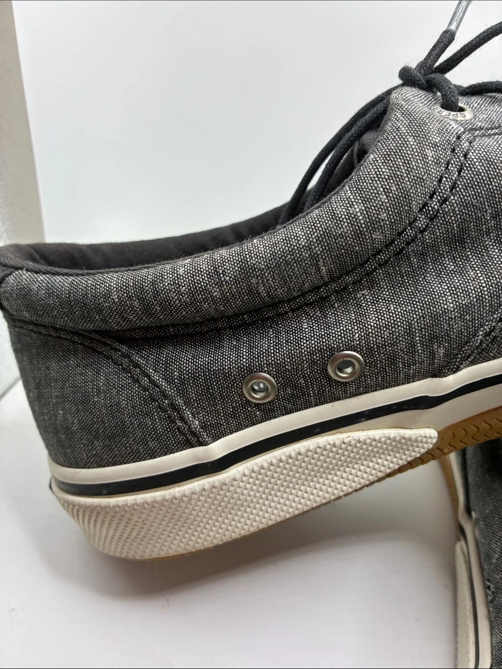 Sperry mens shoe